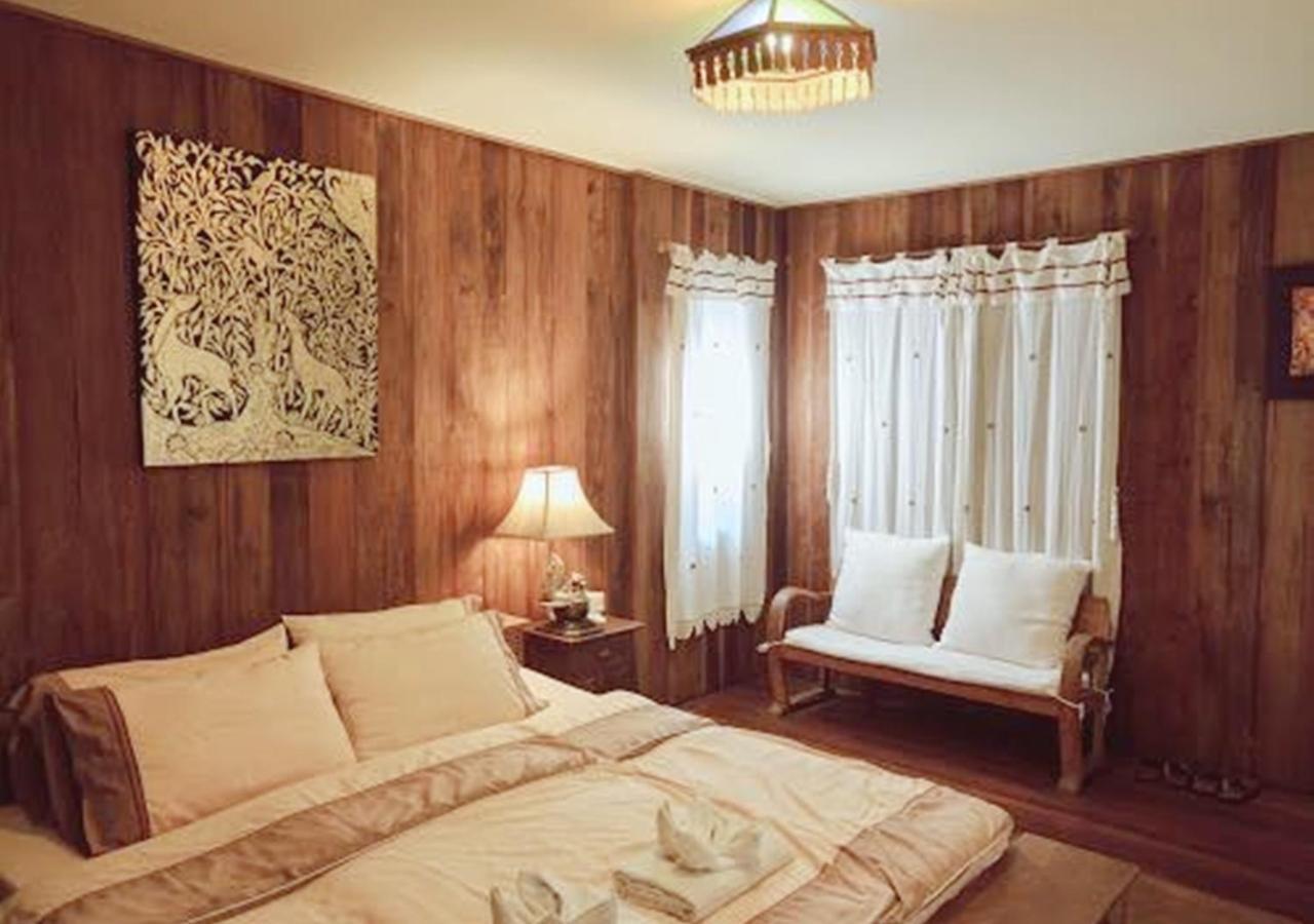 Bed and Breakfast Tanita House Чіангмай Екстер'єр фото